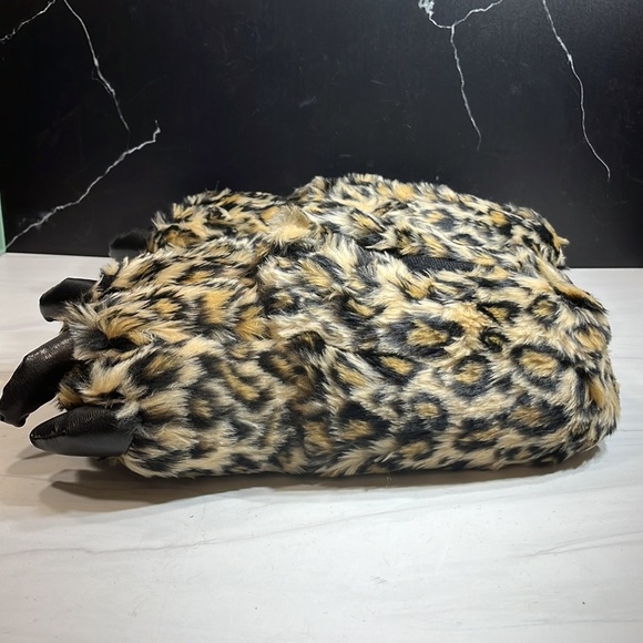 Unbranded Women’s Claw Slippers Leopard sz 7/8 - Picture 3 of 8